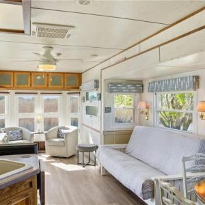 Photo #10 of 3665 Sandpiper Road, Virginia Beach, Virginia