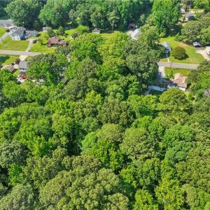 Photo #14 of 500 Carys Chapel Road, Yorktown, Virginia 3.5 acres