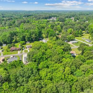Photo #16 of 500 Carys Chapel Road, Yorktown, Virginia 3.5 acres