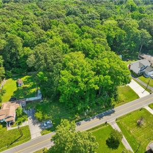 Photo #17 of 500 Carys Chapel Road, Yorktown, Virginia 3.5 acres