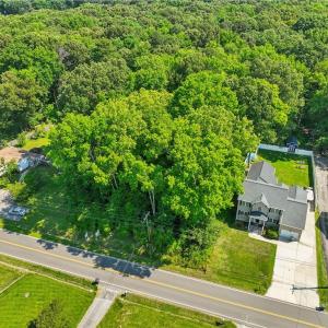 Photo #5 of 500 Carys Chapel Road, Yorktown, Virginia 3.5 acres