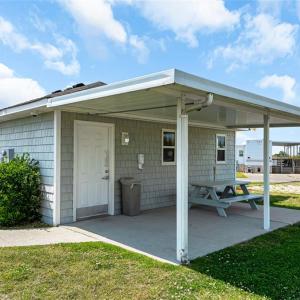 Photo #8 of 3665 Sandpiper Road, Virginia Beach, Virginia