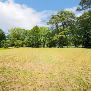 Photo #15 of 2035 Foxs Lair Trail, Norfolk, Virginia 0.3 acres