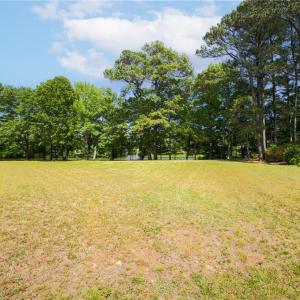 Photo #18 of 2035 Foxs Lair Trail, Norfolk, Virginia 0.3 acres