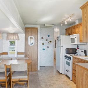 Photo #9 of 3665 Sandpiper Road, Virginia Beach, Virginia