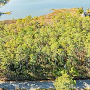 Photo #2 of 453 Wind Mill Point Road Road, Hampton, Virginia 1.0 acres