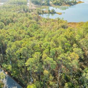 Photo #3 of 453 Wind Mill Point Road Road, Hampton, Virginia 1.0 acres