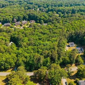 Photo #4 of 500 Railway Road, Yorktown, Virginia 3.3 acres