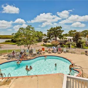 Photo #16 of 3665 Sandpiper Road, Virginia Beach, Virginia