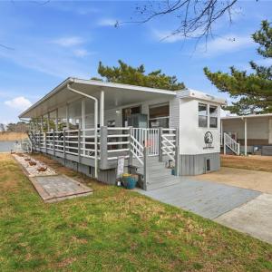 Photo #6 of 3665 Sandpiper Road, Virginia Beach, Virginia
