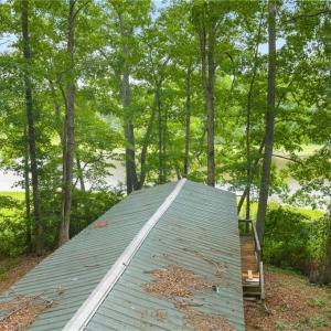 Photo #10 of 3938 Paradise Point Road, Hayes, Virginia 0.8 acres