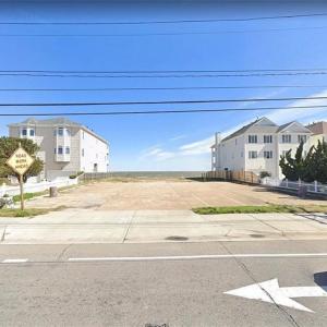 Photo #3 of 266 Ocean View Avenue, Norfolk, Virginia