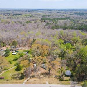 Photo #10 of 3259 Chickahominy Road, Toano, Virginia 5.2 acres