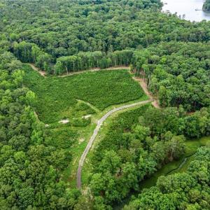 Photo #10 of 7.92ac Five Gables Woodlands, Gloucester, Virginia 7.9 acres