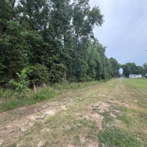 Photo #2 of LOTS Railroad Avenue, Wakefield, Virginia 1.9 acres