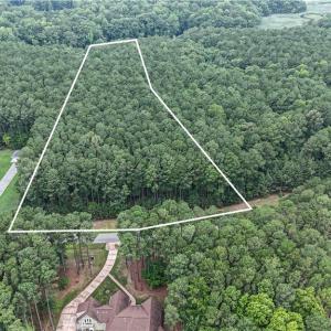 Photo #1 of 1220 Lawnes Neck Drive, Smithfield, Virginia 5.0 acres