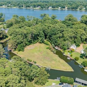 Photo #4 of 1519 Duke of Windsor Road, Virginia Beach, Virginia 1.3 acres