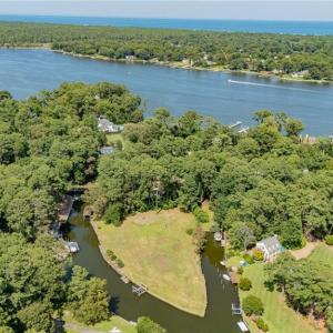 Photo #5 of 1519 Duke of Windsor Road, Virginia Beach, Virginia 1.3 acres