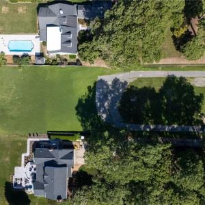 Photo #3 of 803 Riverside Drive, Newport News, Virginia 0.9 acres