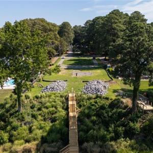 Photo #32 of 803 Riverside Drive, Newport News, Virginia 0.9 acres