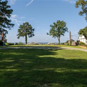 Photo #34 of 803 Riverside Drive, Newport News, Virginia 0.9 acres