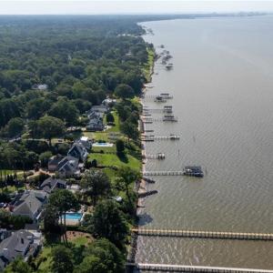 Photo #18 of 803 Riverside Drive, Newport News, Virginia 0.9 acres