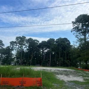 Photo #4 of 1136 Sunlight Drive, Chesapeake, Virginia 1.0 acres
