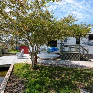Photo #23 of 3665 Sandpiper Road Road, Virginia Beach, Virginia