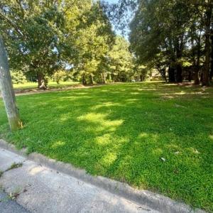 Photo #2 of 40 Salt Pond Road, Hampton, Virginia 0.3 acres