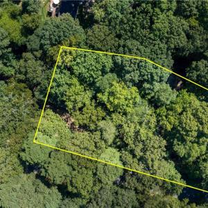 Photo #2 of 166 Barricks Mill Road, Topping, Virginia 0.5 acres