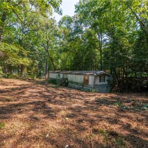 Photo #7 of 166 Barricks Mill Road, Topping, Virginia 0.5 acres