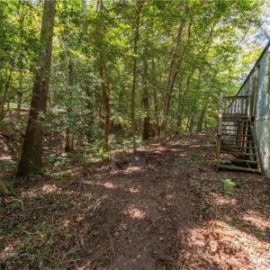 Photo #9 of 166 Barricks Mill Road, Topping, Virginia 0.5 acres