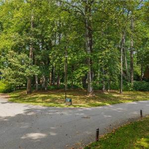 Photo #4 of 100 Robert Miles, Williamsburg, Virginia 0.5 acres