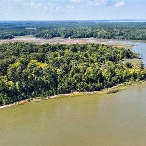 Photo #4 of 270 Lawnes Neck Drive, Smithfield, Virginia 5.0 acres