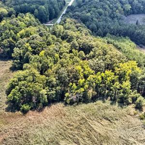 Photo #3 of 1201 Creekway Drive, Smithfield, Virginia 1.8 acres