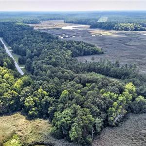 Photo #4 of 1201 Creekway Drive, Smithfield, Virginia 1.8 acres