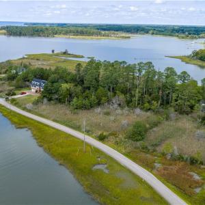 Photo #12 of Carmines Island Road, Hayes, Virginia 7.0 acres
