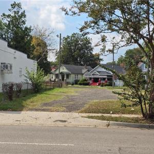 Photo #1 of 907 Campostella Road, Norfolk, Virginia 0.1 acres