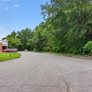Photo #13 of 2970 Hampton Highway, Yorktown, Virginia 1.8 acres
