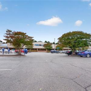 Photo #19 of 2970 Hampton Highway, Yorktown, Virginia 1.8 acres