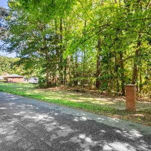 Photo #2 of 42 Scufflefield Road, Newport News, Virginia 2.1 acres