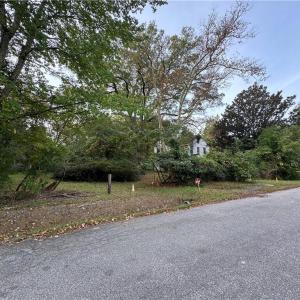Photo #4 of 2317 Firman Street, Chesapeake, Virginia 2.2 acres