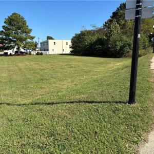 Photo #7 of 252 Carolina Avenue, Suffolk, Virginia 0.4 acres