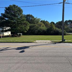Photo #10 of 252 Carolina Avenue, Suffolk, Virginia 0.4 acres