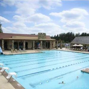 Photo #7 of 3804 Dover Park, Greensboro, NC 0.6 acres