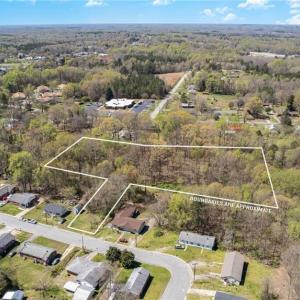 Photo #2 of 811 Douglas, Thomasville, NC 1.9 acres