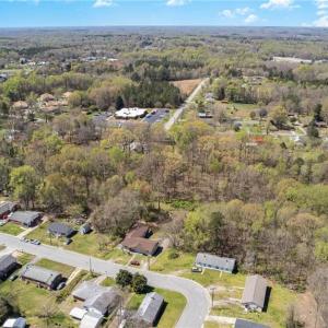 Photo #9 of 811 Douglas, Thomasville, NC 1.9 acres