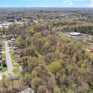 Photo #8 of 811 Douglas, Thomasville, NC 1.9 acres