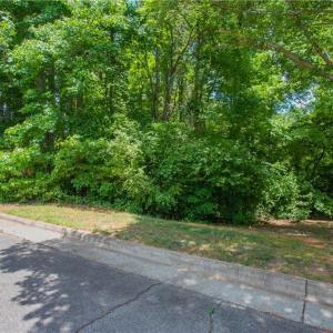 Photo #2 of 3504 Shaker, Greensboro, NC 3.0 acres