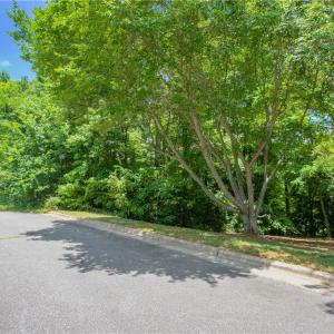 Photo #6 of 3504 Shaker, Greensboro, NC 3.0 acres